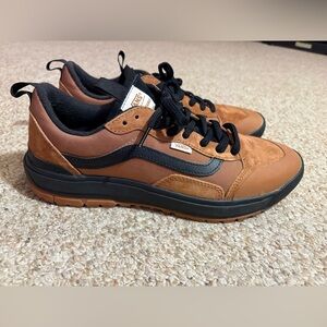 Vans Men's UltraRange MTE Sneakers